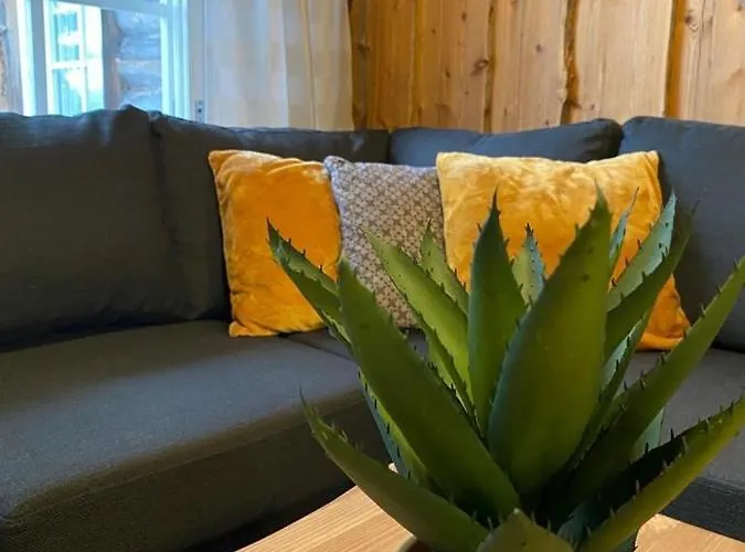 Etelaerinne 10 B * Ruka